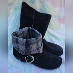 White Mountain Boots 8.5